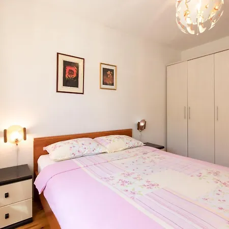 Marica A4 * Baška